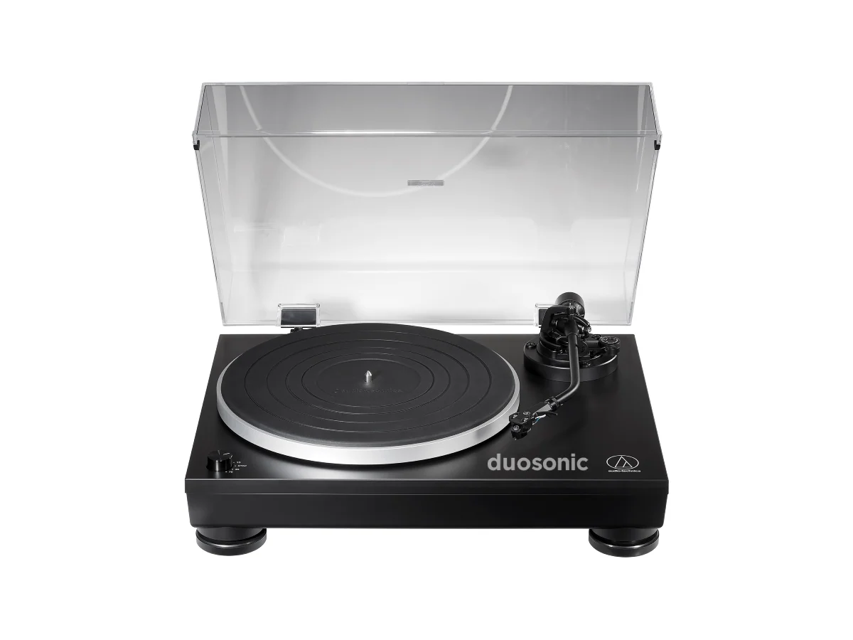 Tornamesa con USB Audiotechnica AT-LP5X — foto 1
